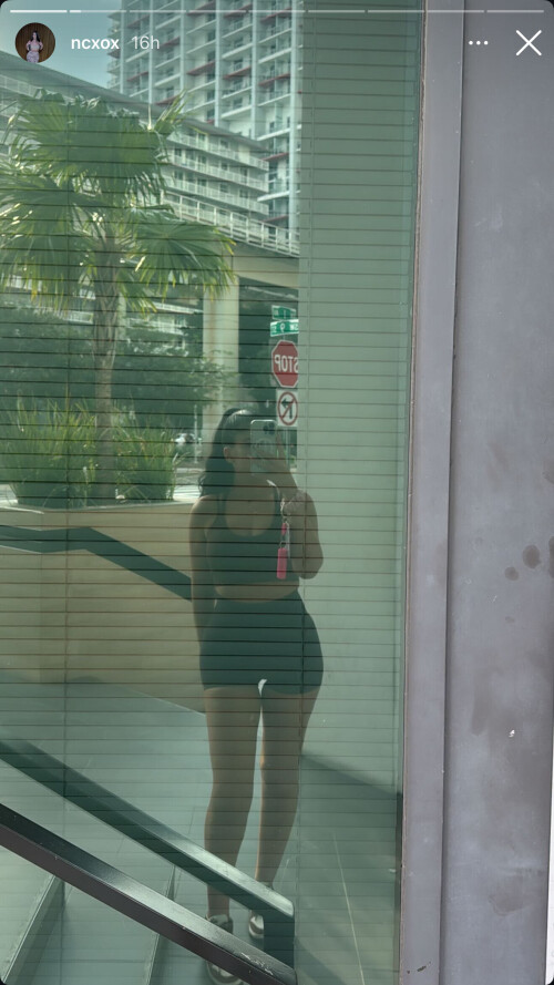 IMG 827646904c025832e273