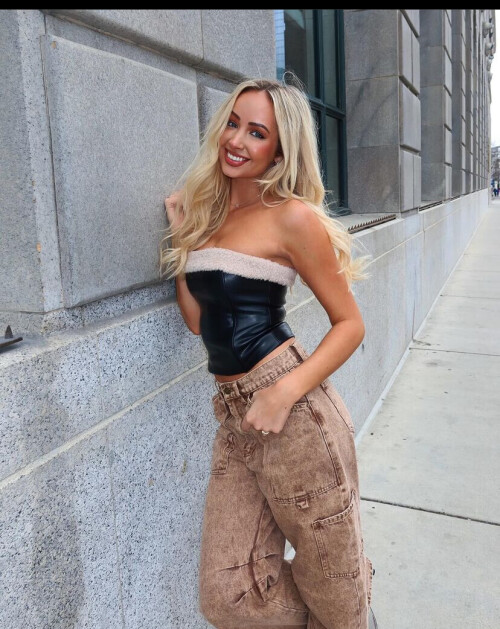 IMG 839237295b5fa19459e5