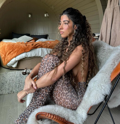 IMG 850264f7c0ff72cfdc9e