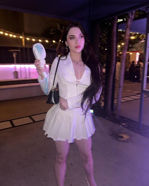 IMG 85132972ce4ac7daf68c