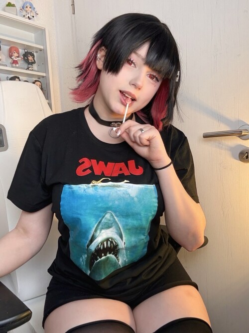 IMG 85362b2b74de097de923