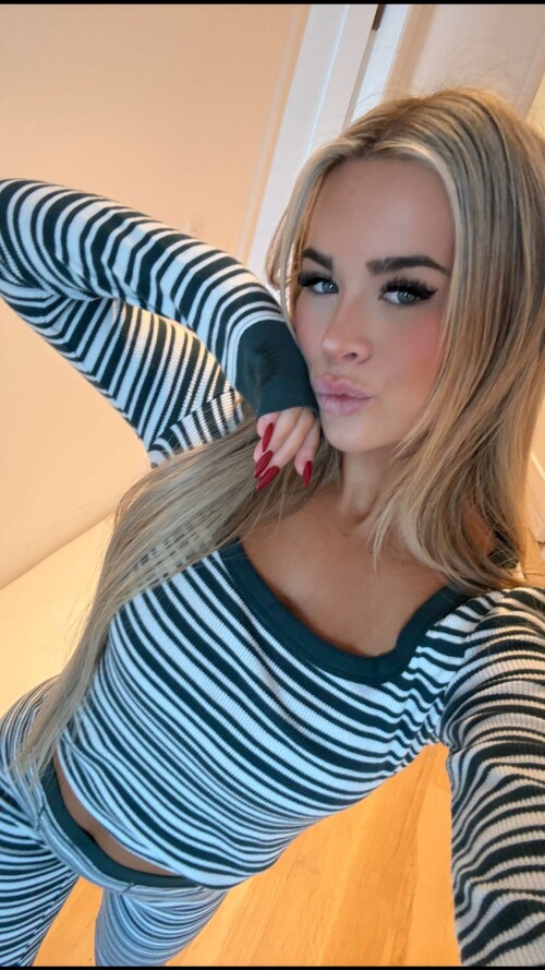 IMG 854289f8a3c2c6666ea1