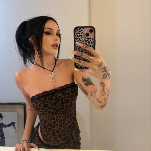 IMG 855234798b40e6542d43