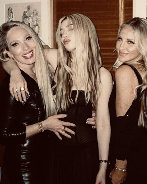 IMG 871910b97ecd844a8842