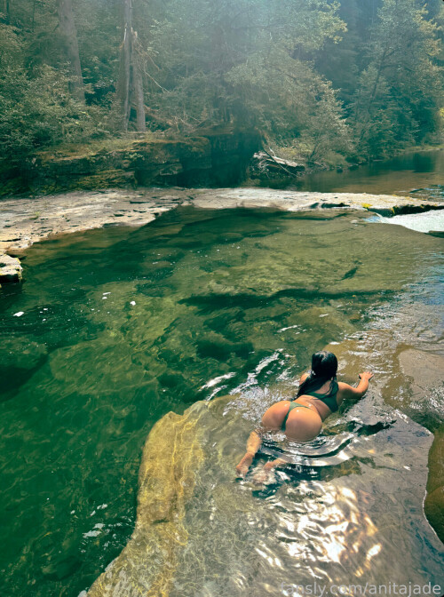 IMG 87441280156ff1fea6a1