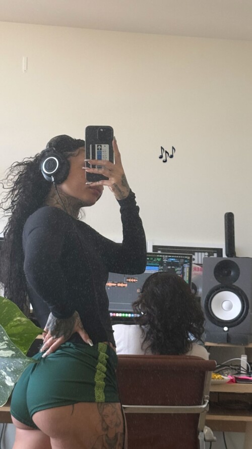 IMG 885225702e42fa22a56e