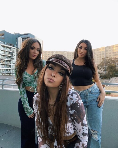 IMG 88664f6d733ffe5a598d