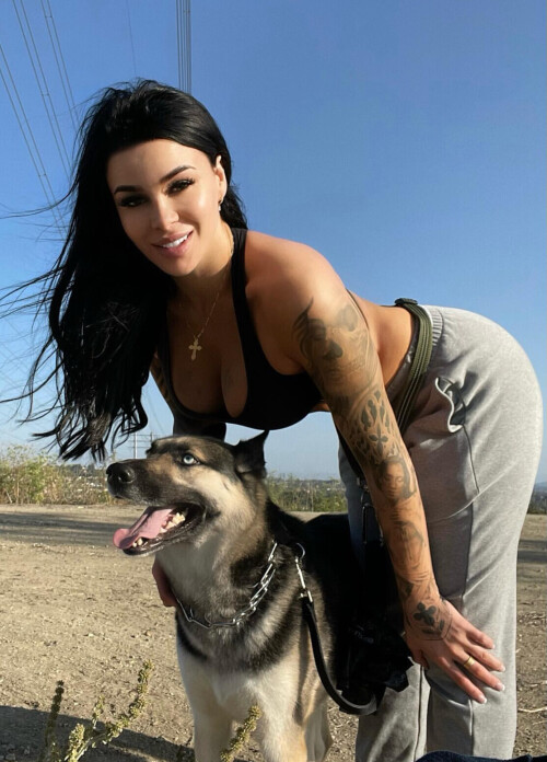 IMG 88689161752a04cf3921