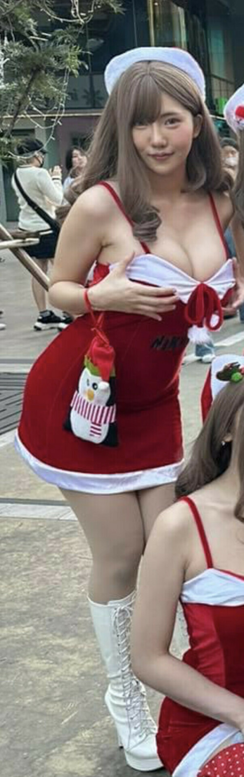 IMG 89047efd8023296becd2