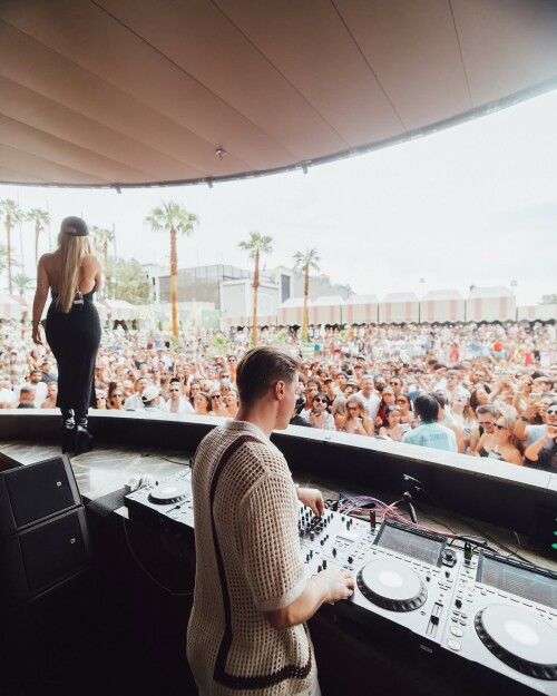 IMG 892611794614b1455916