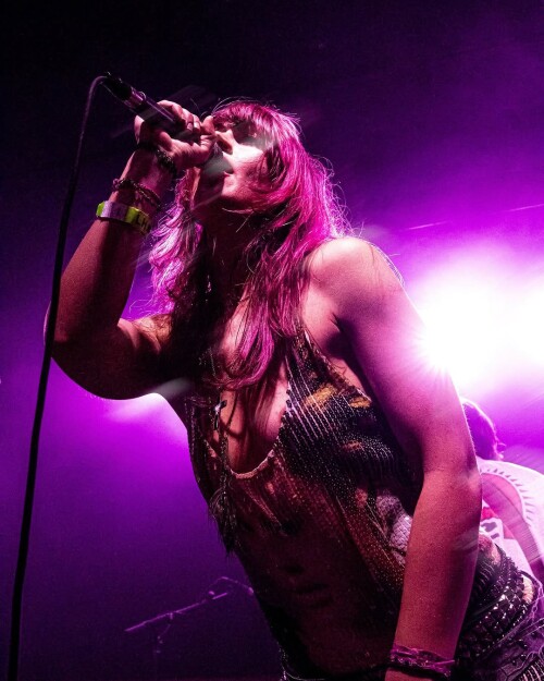 IMG 90221af9c7a7d1a98f5d