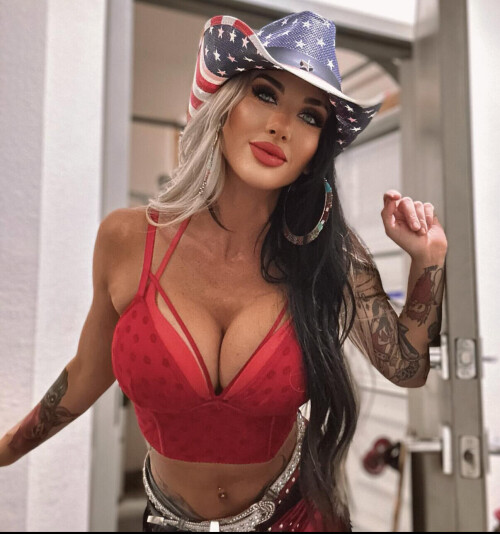 IMG 903589c996f73cb82837