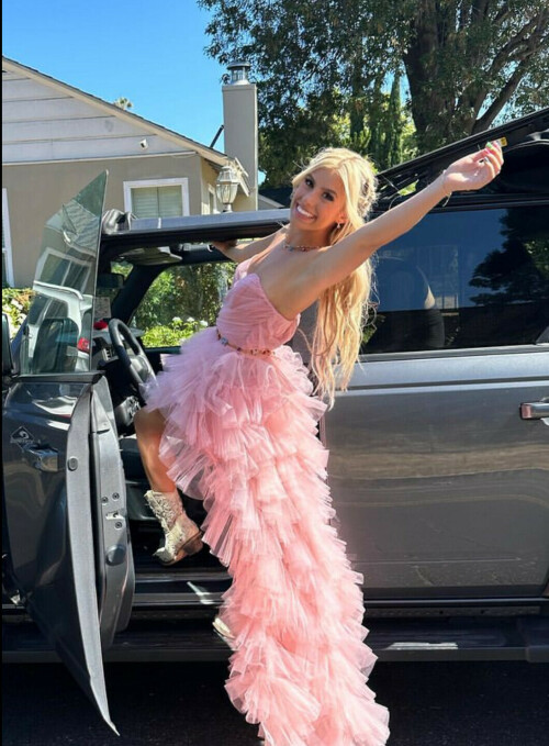 IMG 904151131a78aee50102