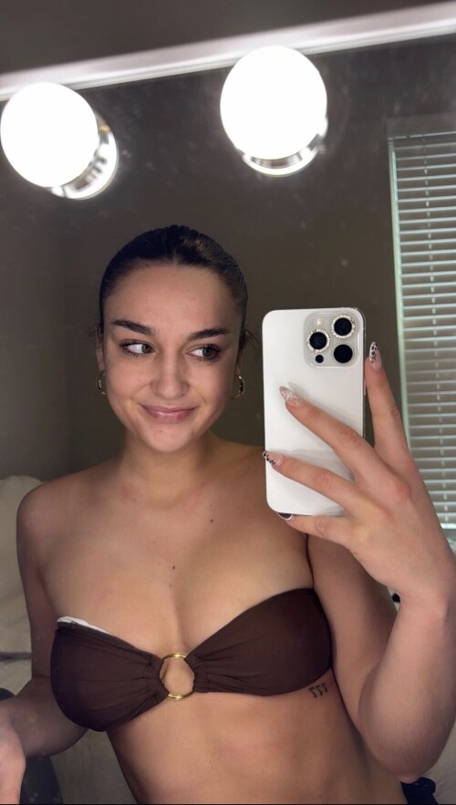 IMG 9177299be868d2393275