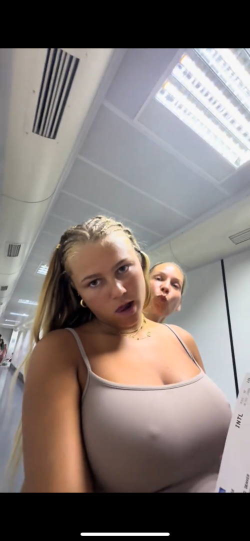 IMG_923143e30fad698b4432