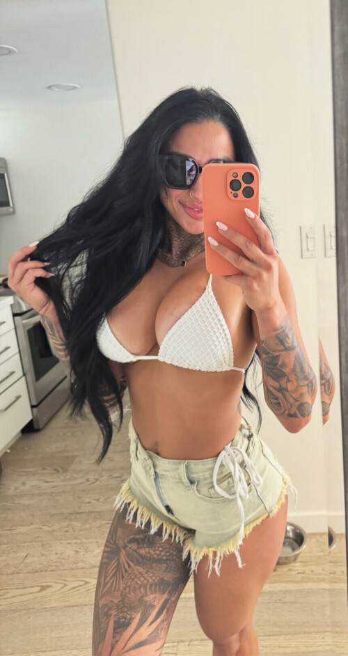 IMG 93806b8a983f3cbff66c