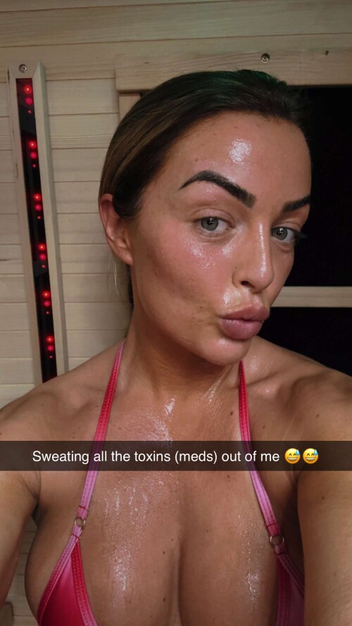 IMG 95365c7fa8f01eaed3cd