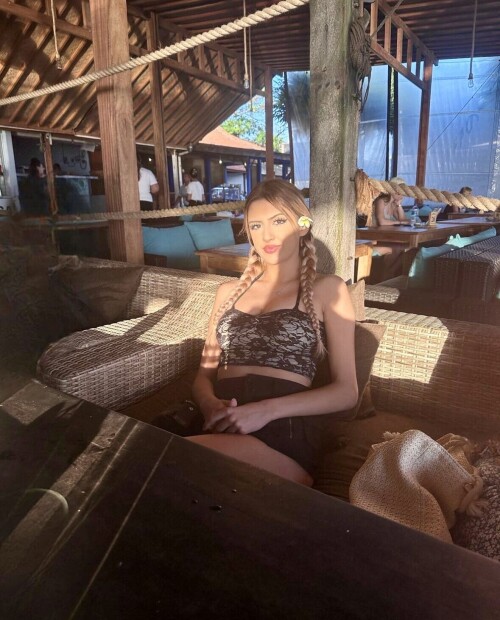 IMG 955967621375180e8a32