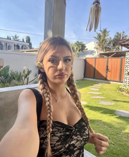 IMG 956422a725a3d144f5c5