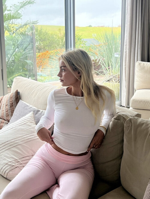 IMG 9603d7584bc32453b953