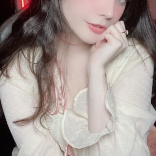 IMG_9647_Facetune_03-02-2022-04-25-44