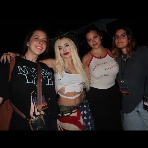 IMG 965805c92d1e64432689