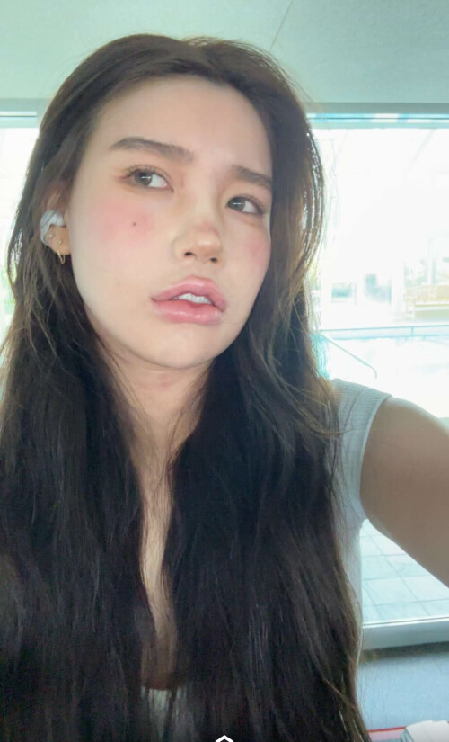 IMG 971738997a61e3f8f765