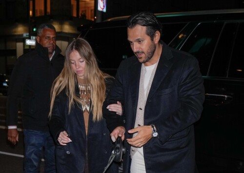 IMG 97972556a59d69d84113