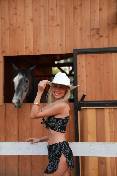 IMG 9911e82b5a824ae6d3c6