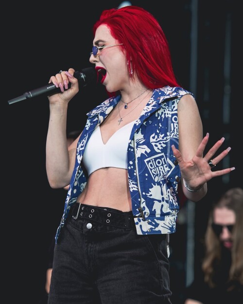 IMG 9924e0f82d106cc406c3