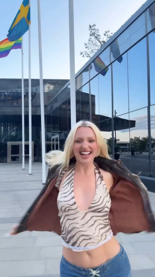 IMG 9992d3c7b3b33e99bd66