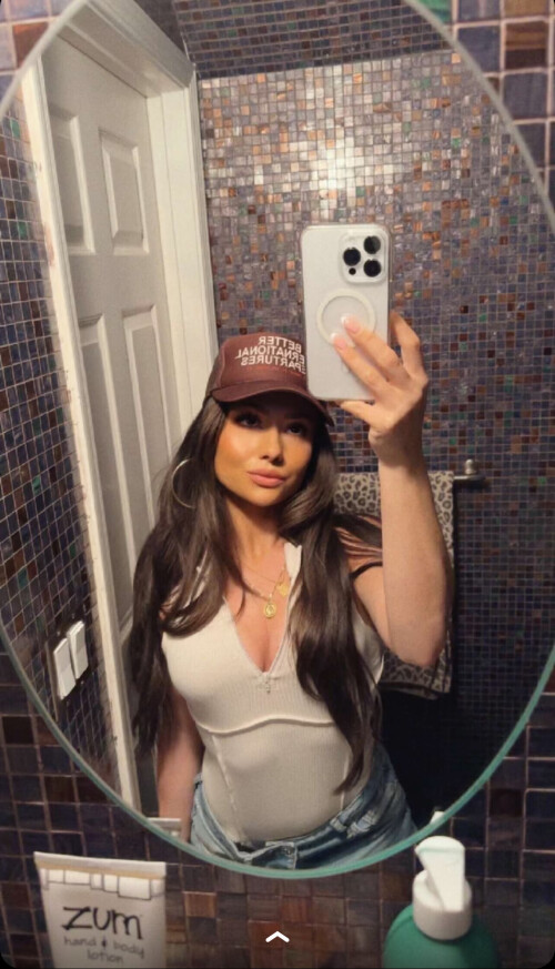 IMG 99981f7b73fe2424a453