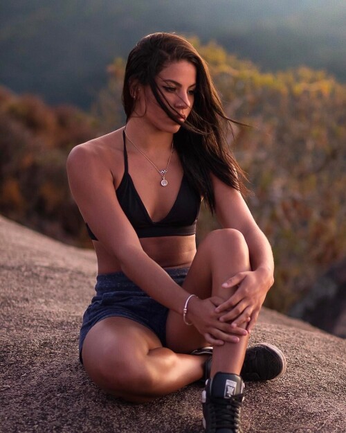 IO 141aa6da5b4b804cb4e