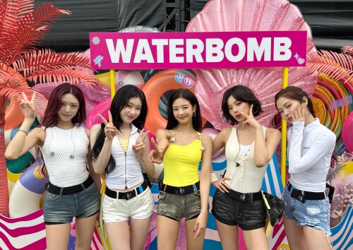 ITZY Waterbomb Twitter Update 2025 0014ef74cc773453b60