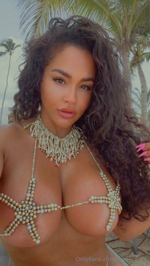 I want all your attention on me tonight5286aa12c854682e