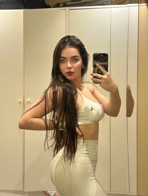 Image 19 12 24 at 10.20PM 1f422fe104f1b21dd