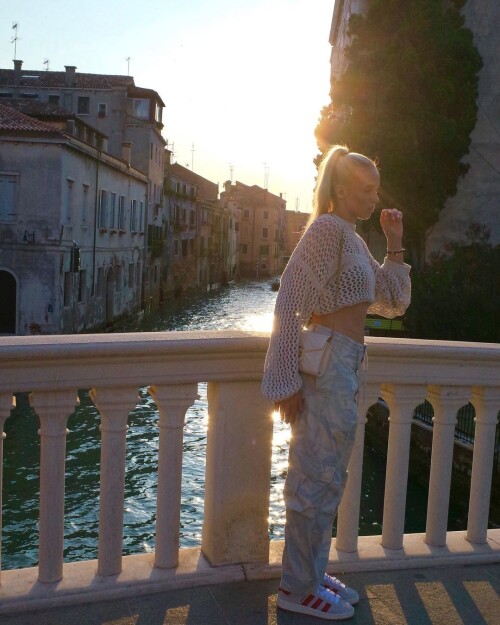 Image 383af522203becff484