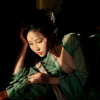 Image398be00940624f5569