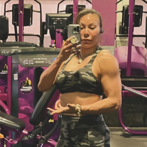 Ins 1099486690ee82f625f312c059