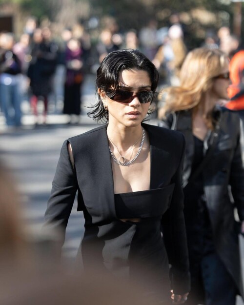 Ins 1649568663e3f73d9765714f50