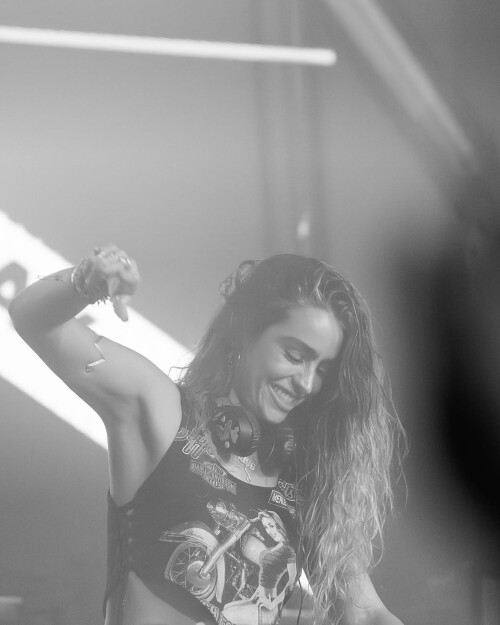 Ins 19989180276c390b6f2ba4a36c