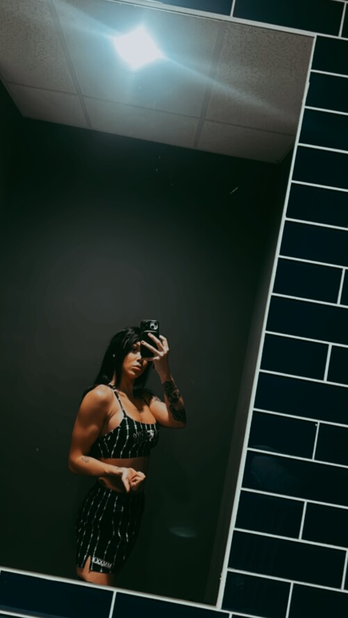 Ins 18660389068bbd972f6785f7df