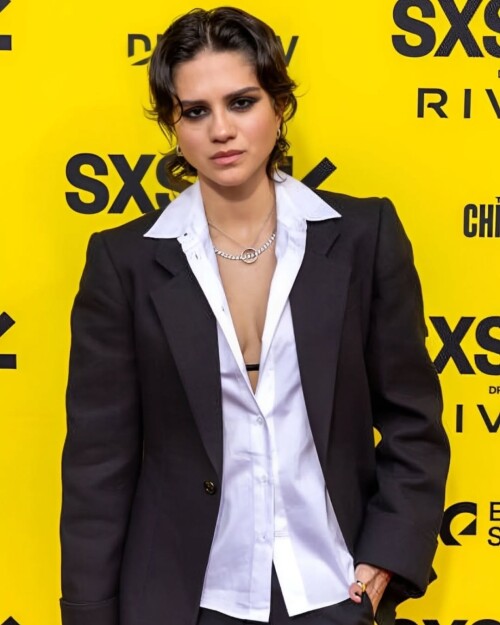 Ins 19796801318dca67c83d405020