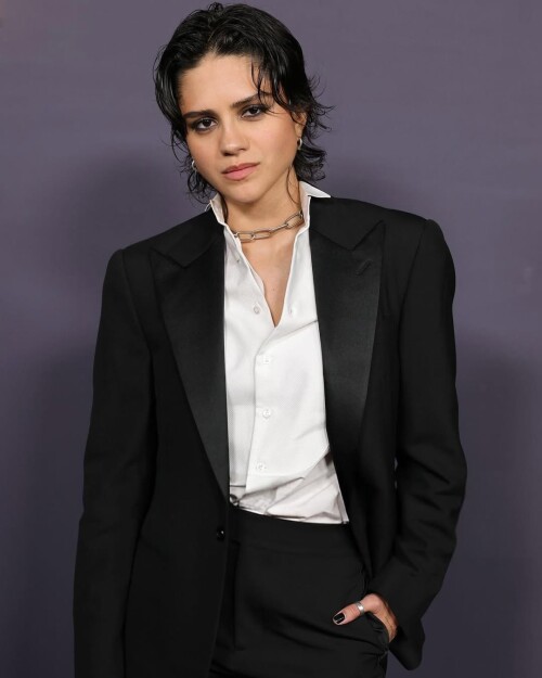 Ins 292498430b19299363f808e55