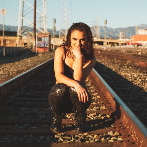 Ins 70013406912907a1b2cf241e