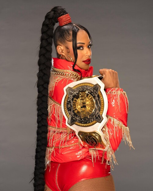 Ins 9200981103fa0fa4a01a6f44