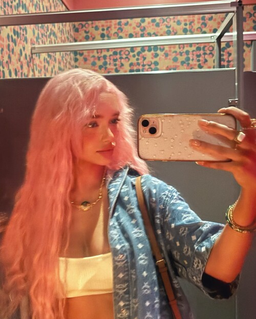 Instagram 37064627705508303884c84d0c1700064a0
