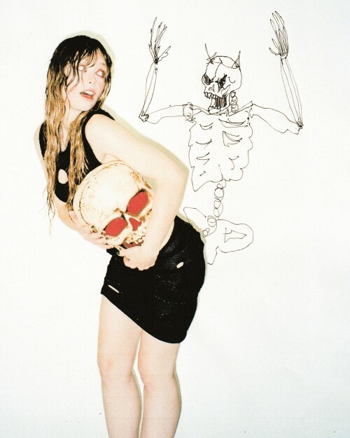 Instagram 3740442503611682406099aacc9aba918ea