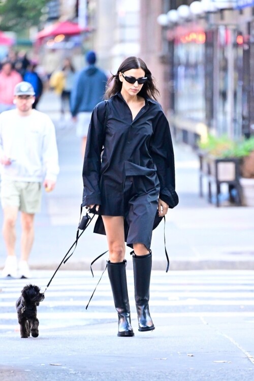 Irina Shayk Out in New York 10 22 2024 1 2419f35ba74cce7a