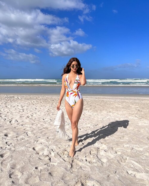Is your Tan on Point capetowndiaries kkk12 beach bluesky sea colorstv 16de4b241339cba28